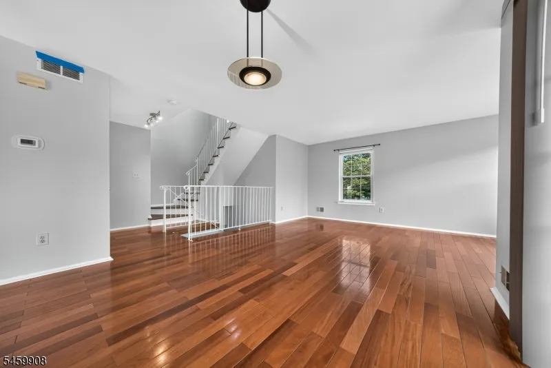 216 Copeley Way North Brunswick, NJ 08902