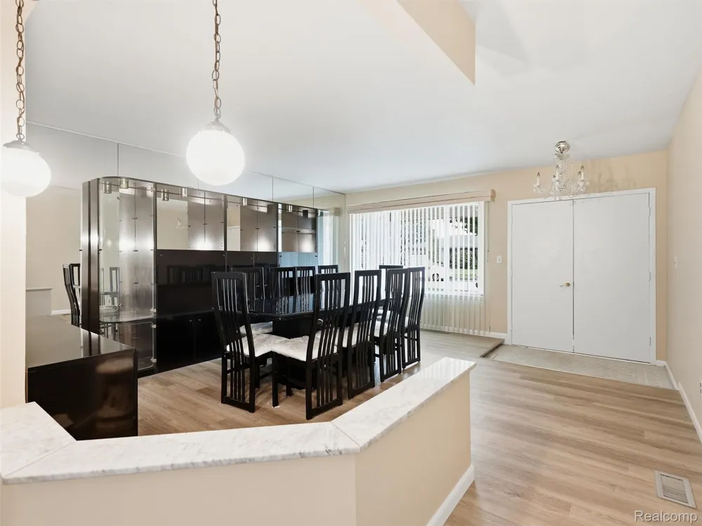 4052 Stephanie Drive Sterling Heights City, MI 48310