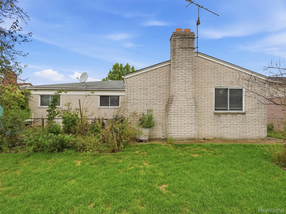 4052 Stephanie Drive Sterling Heights City, MI 48310