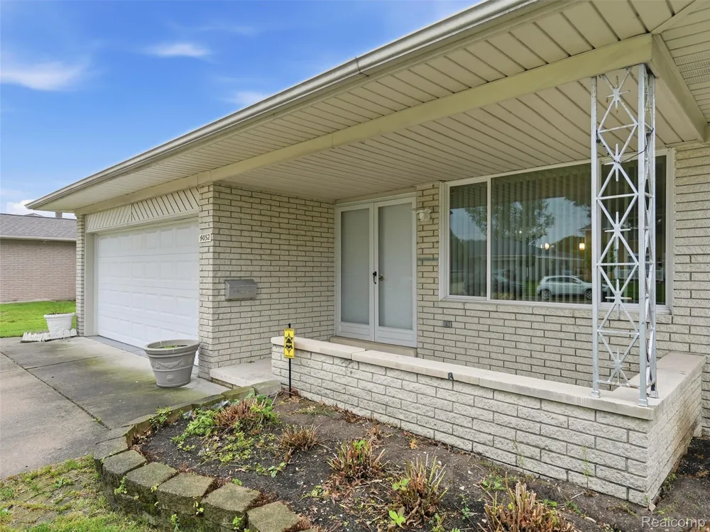 4052 Stephanie Drive Sterling Heights City, MI 48310