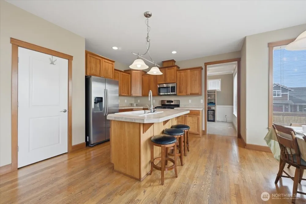 17103 138th Avenue Ct E Puyallup, WA 98374