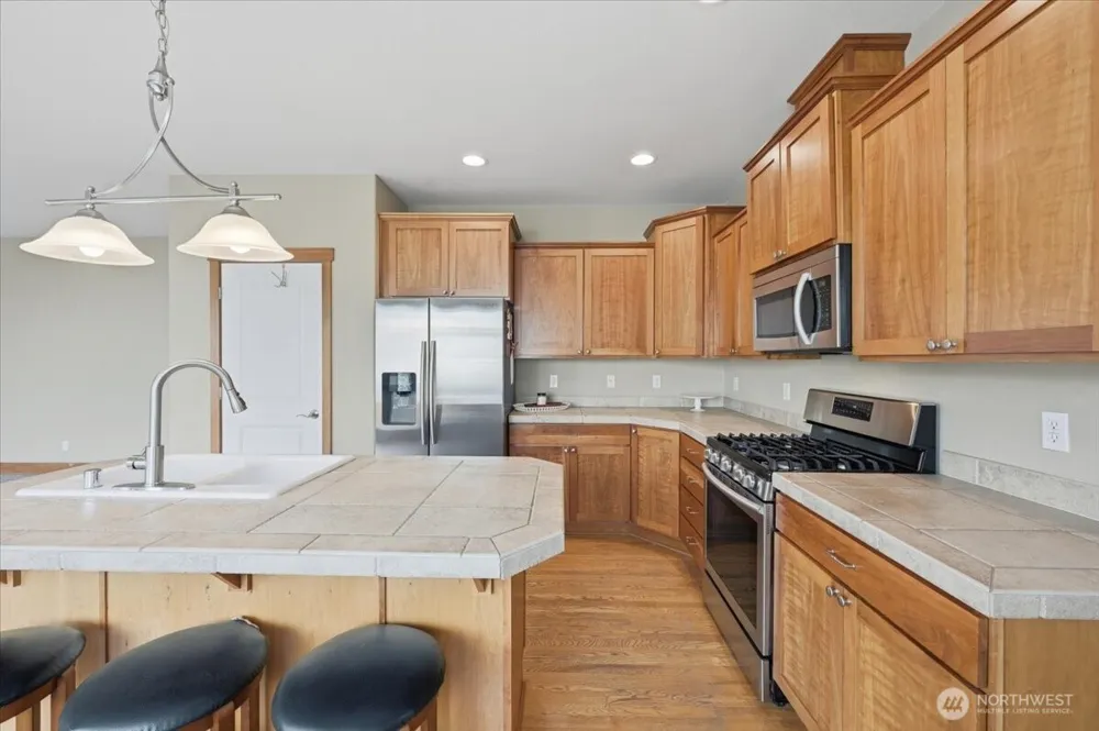 17103 138th Avenue Ct E Puyallup, WA 98374