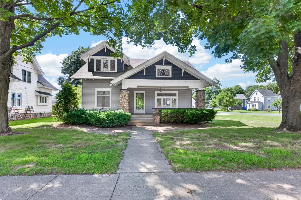 113 Webster Street Augusta Village, MI 49012