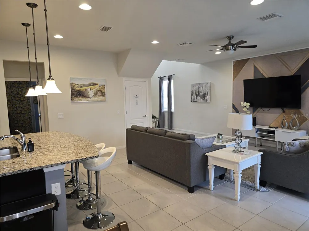 2462 DUBAI STREET Kissimmee, FL 34747