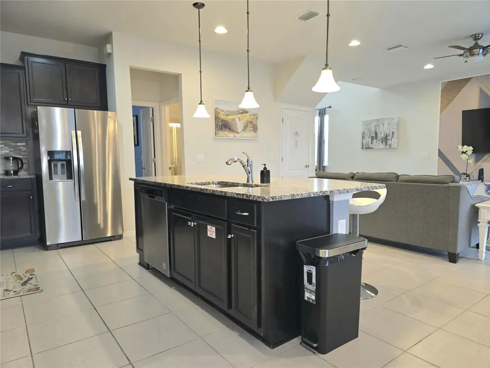 2462 DUBAI STREET Kissimmee, FL 34747
