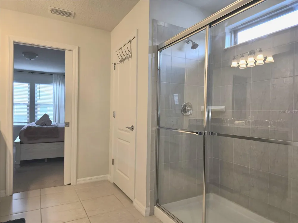 2462 DUBAI STREET Kissimmee, FL 34747