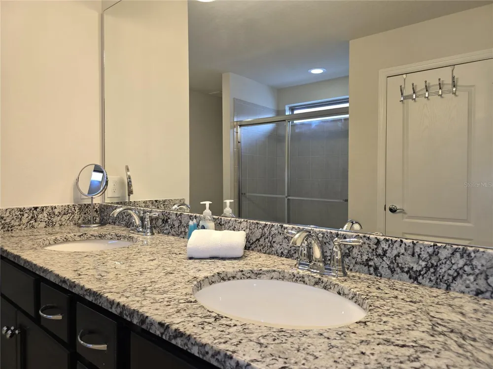 2462 DUBAI STREET Kissimmee, FL 34747