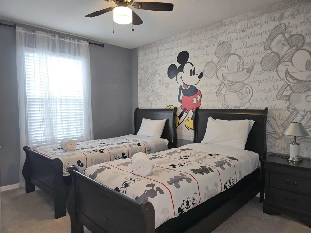 2462 DUBAI STREET Kissimmee, FL 34747