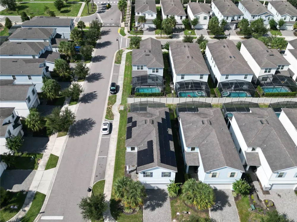 2462 DUBAI STREET Kissimmee, FL 34747