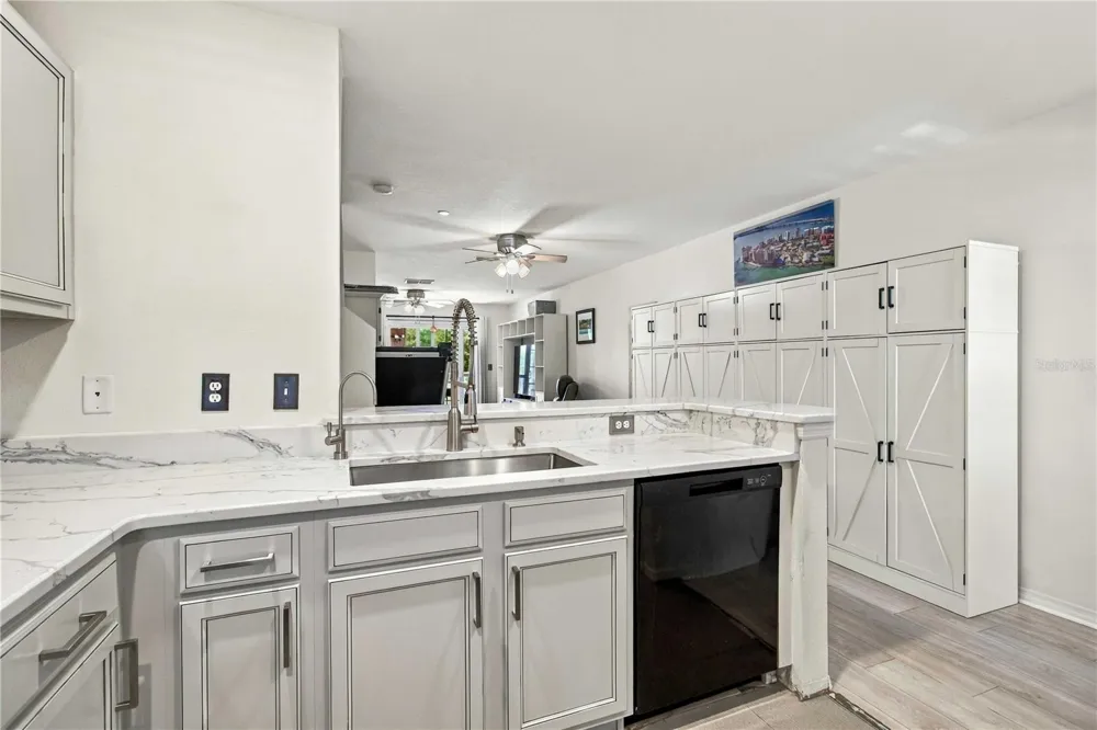 8884 WHITE SAGE LOOP Lakewood Ranch, FL 34202