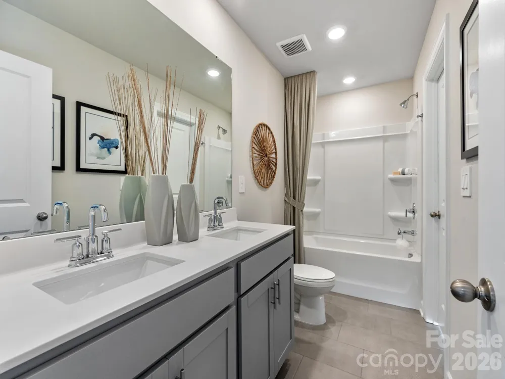8337 Hidden Springs Trail Charlotte, NC 28216