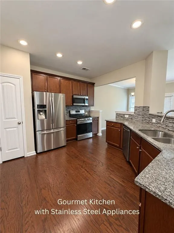 7280 Heritage Oak Court Cumming, GA 30040