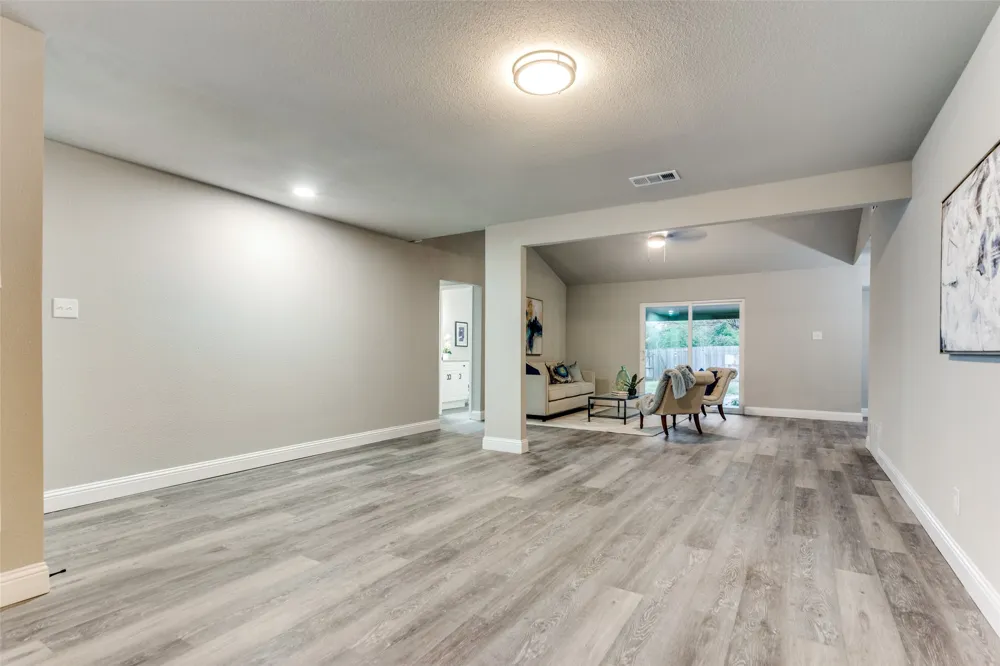2801 Wren Avenue Fort Worth, TX 76133