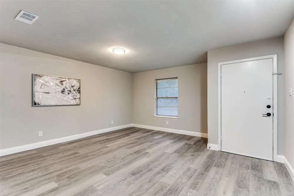 2801 Wren Avenue Fort Worth, TX 76133