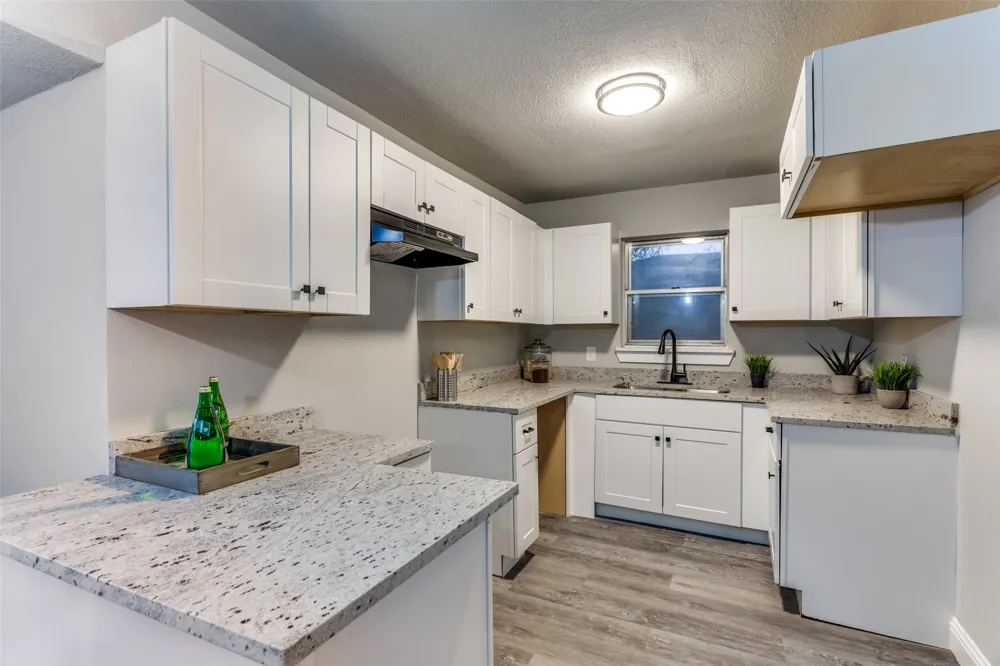 2801 Wren Avenue Fort Worth, TX 76133