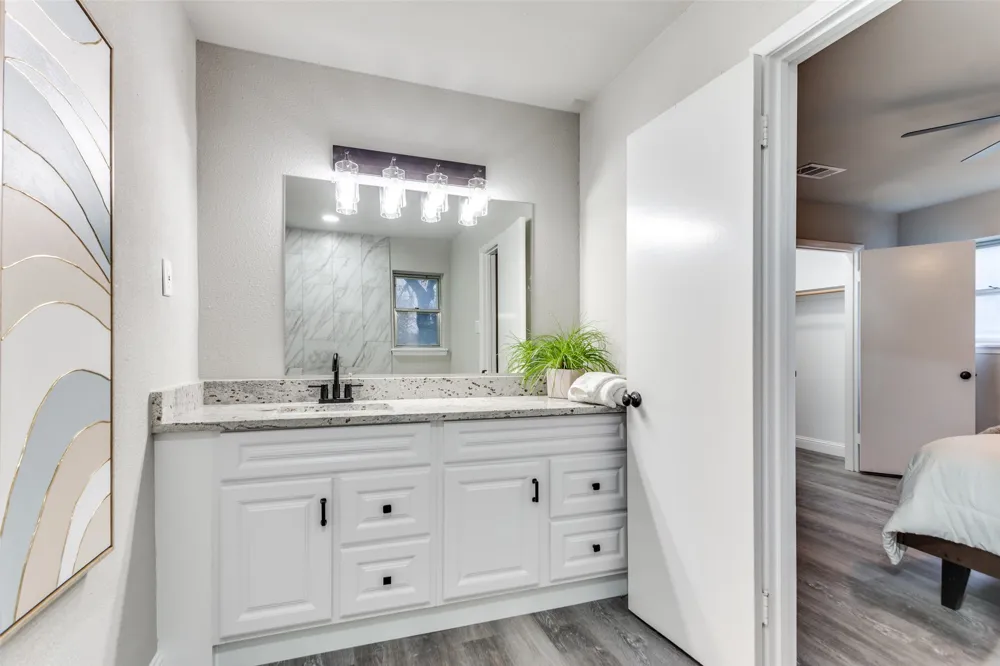 2801 Wren Avenue Fort Worth, TX 76133
