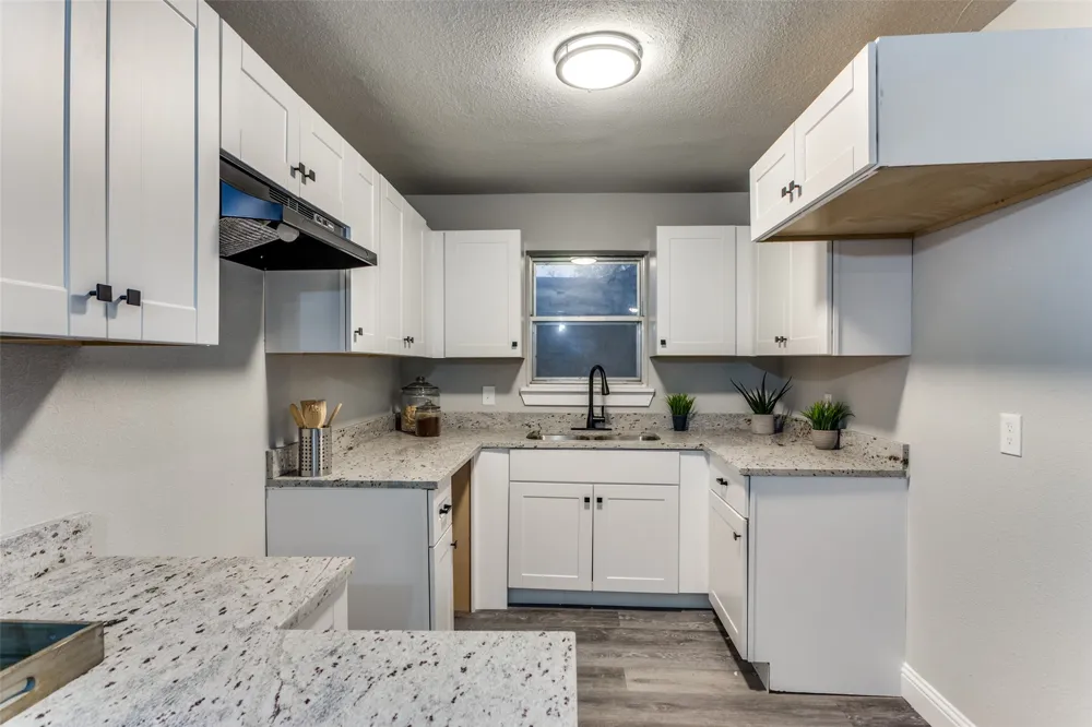 2801 Wren Avenue Fort Worth, TX 76133