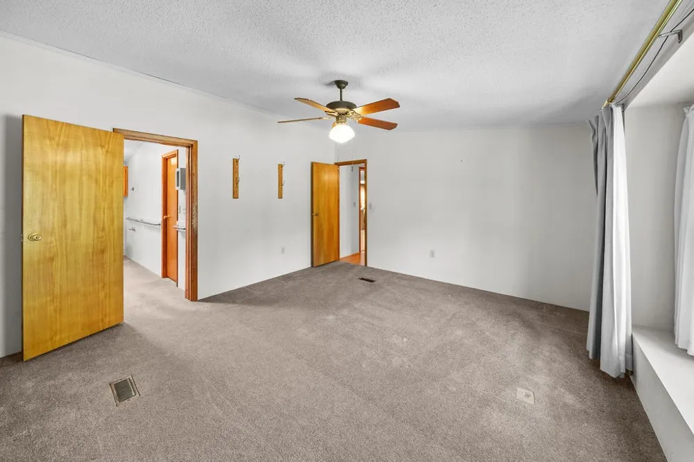 662 County Road 2325 Mineola, TX 75773