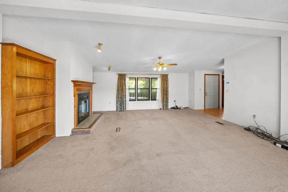 662 County Road 2325 Mineola, TX 75773