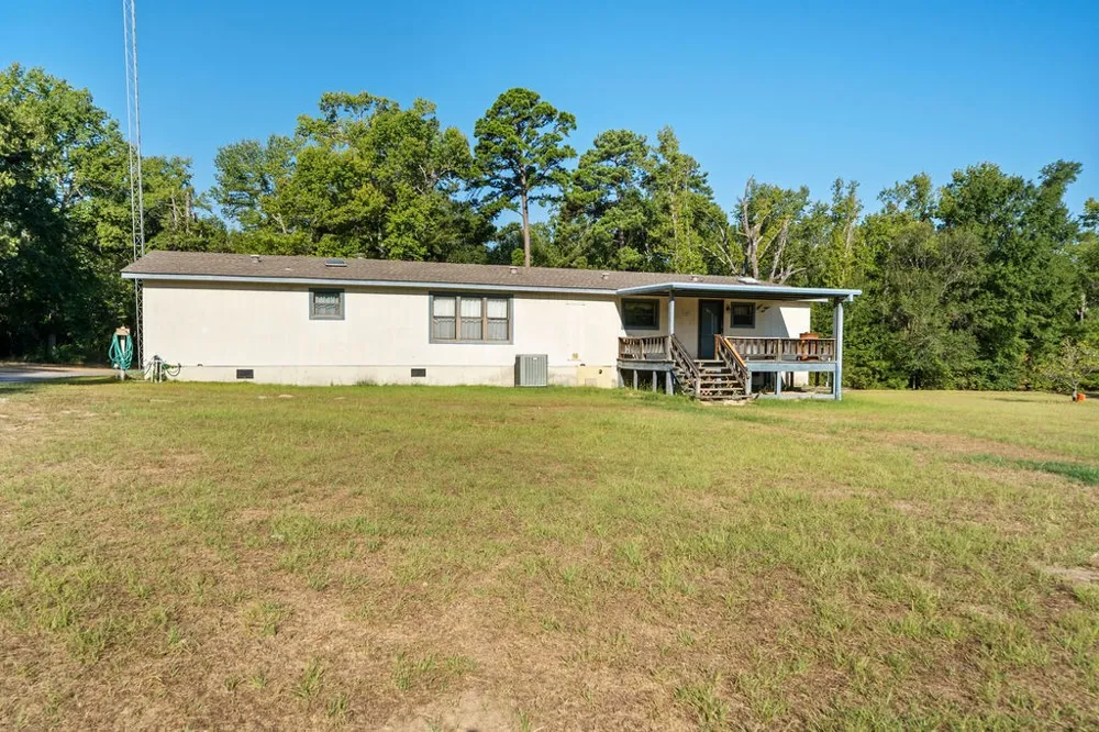662 County Road 2325 Mineola, TX 75773
