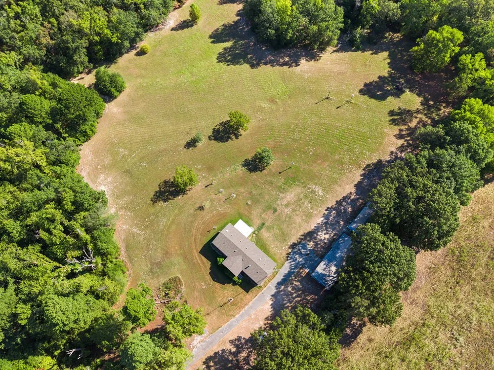 662 County Road 2325 Mineola, TX 75773