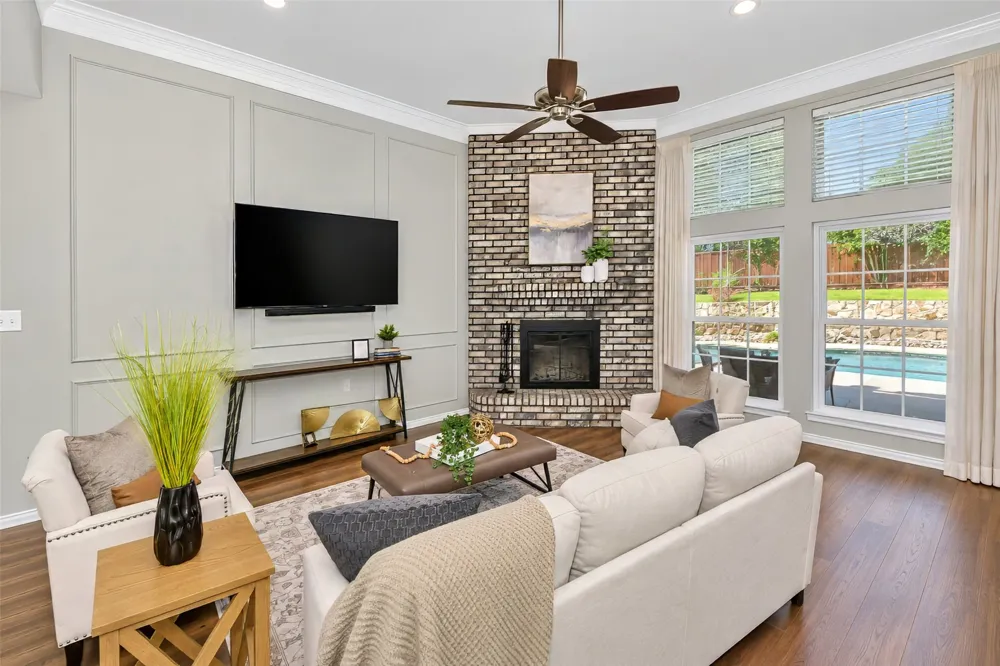 3121 Hazlewood Court Bedford, TX 76021