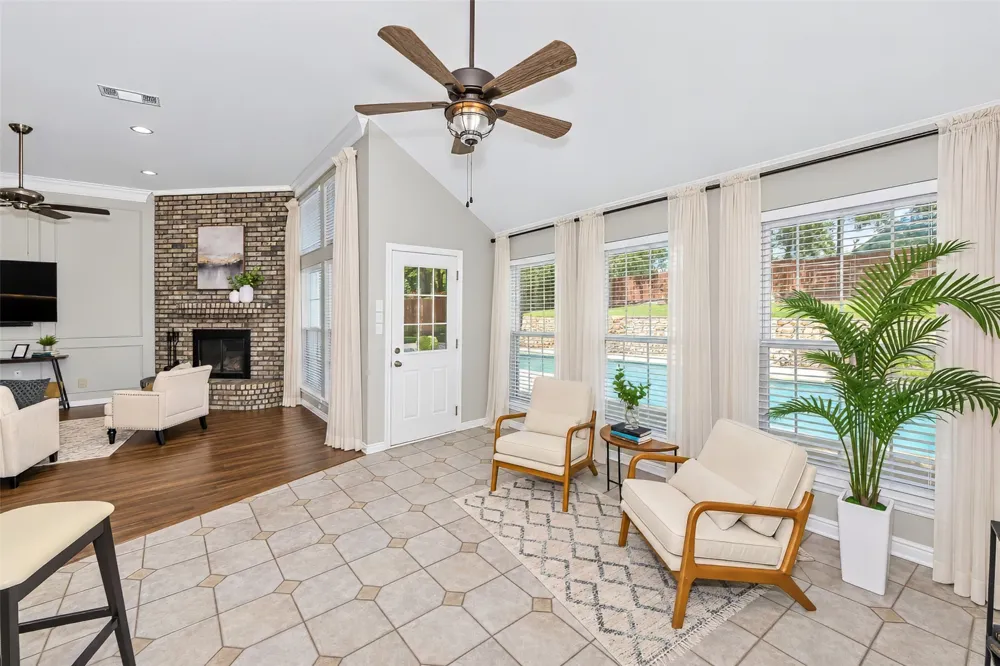 3121 Hazlewood Court Bedford, TX 76021