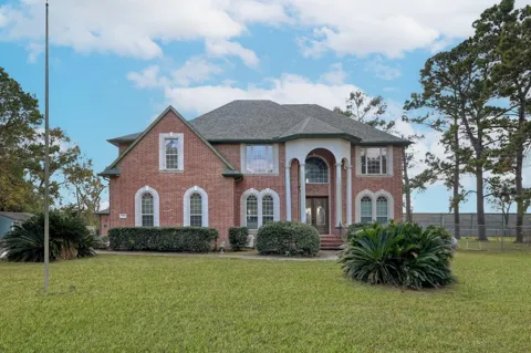 13415 Lucien Lane