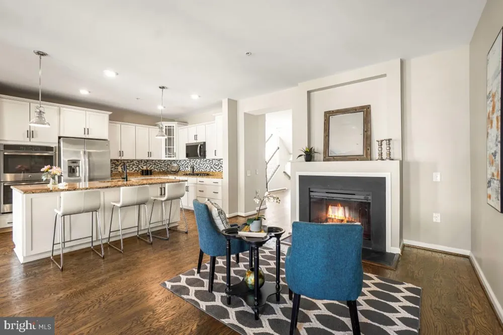 121 COPLEY CIRCLE #34B Gaithersburg, MD 20878