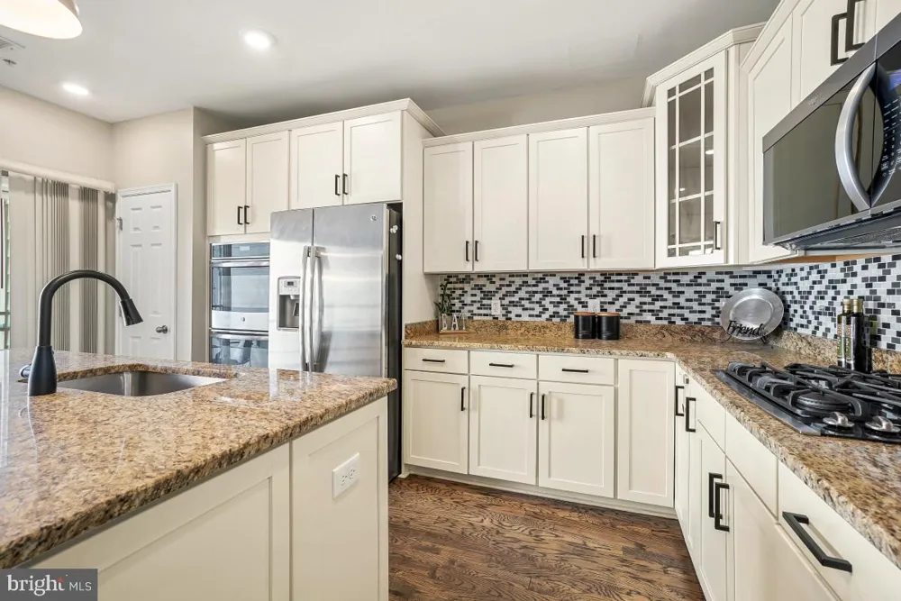 121 COPLEY CIRCLE #34B Gaithersburg, MD 20878