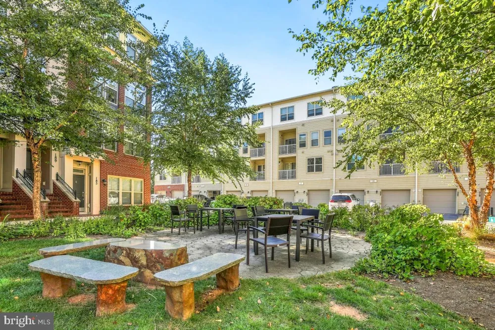121 COPLEY CIRCLE #34B Gaithersburg, MD 20878
