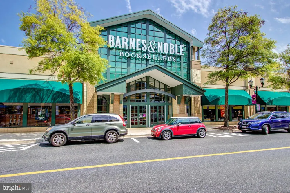 121 COPLEY CIRCLE #34B Gaithersburg, MD 20878
