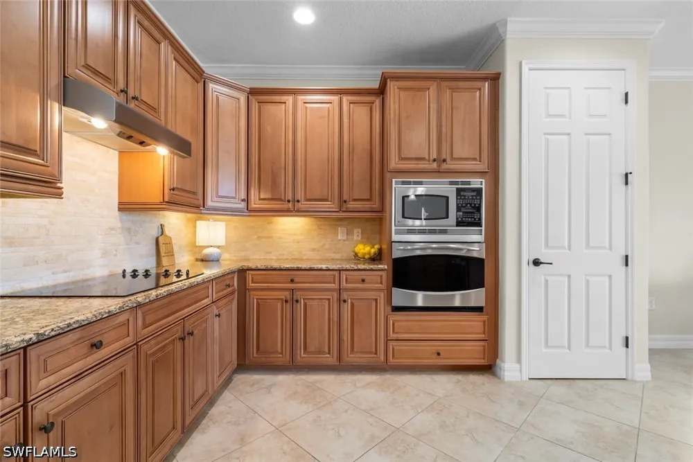Fenhurst Way Naples, FL 34120
