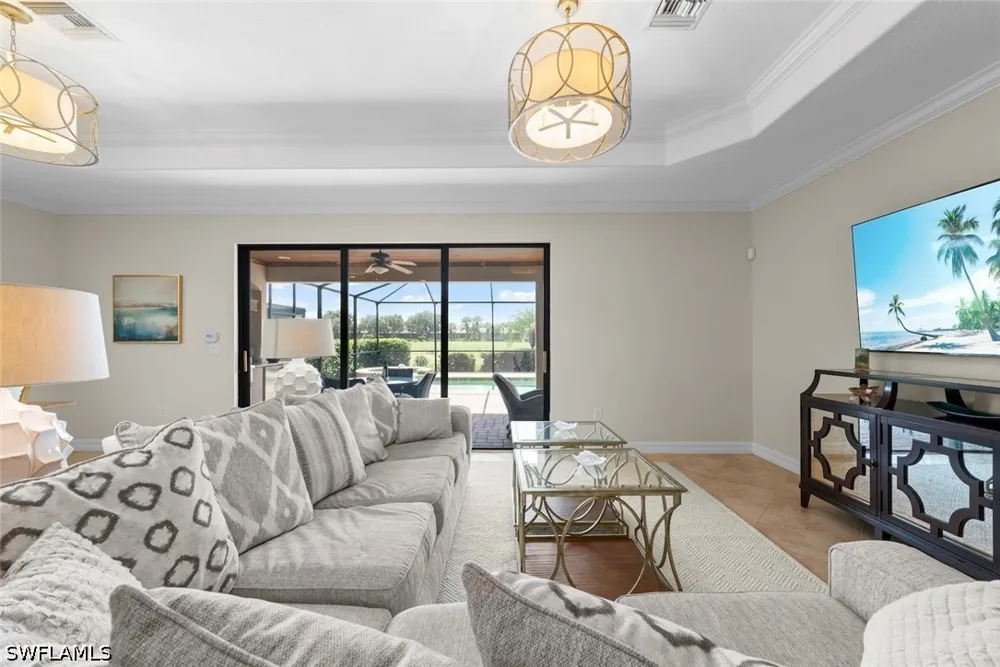Fenhurst Way Naples, FL 34120