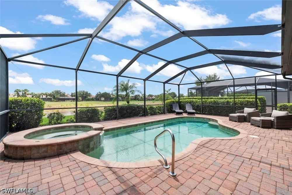 Fenhurst Way Naples, FL 34120