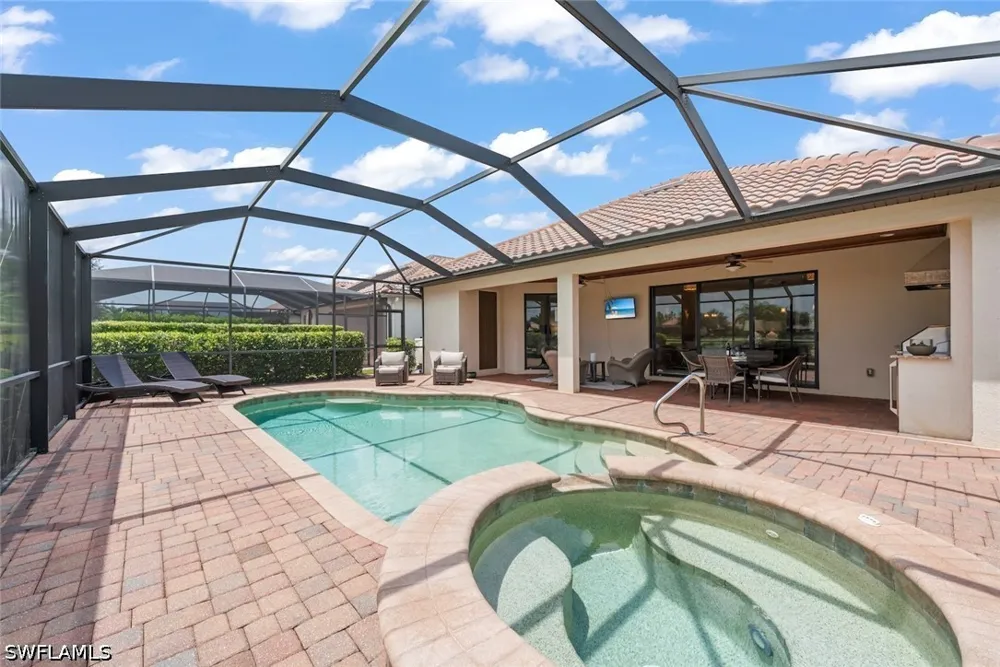 Fenhurst Way Naples, FL 34120