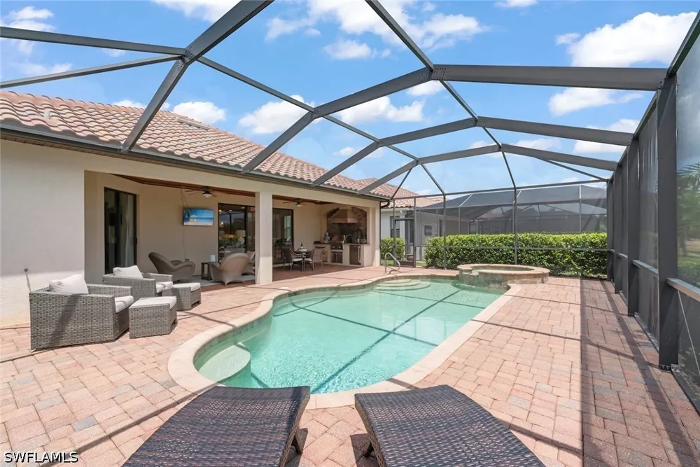 Fenhurst Way Naples, FL 34120