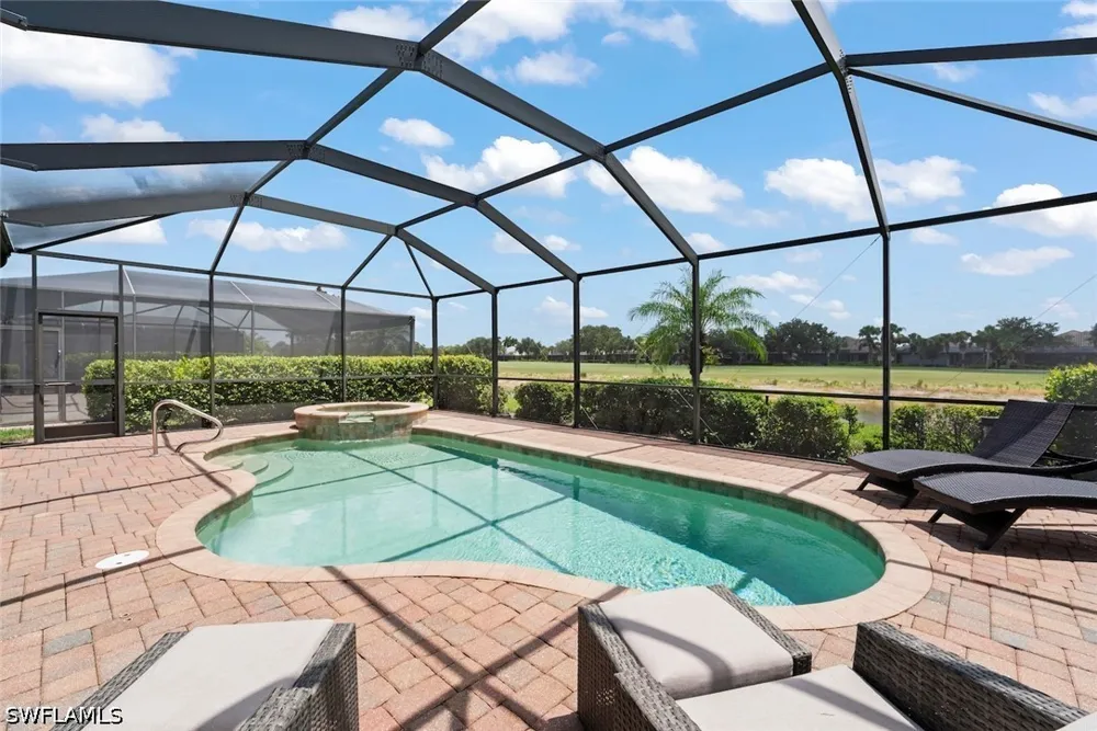 Fenhurst Way Naples, FL 34120