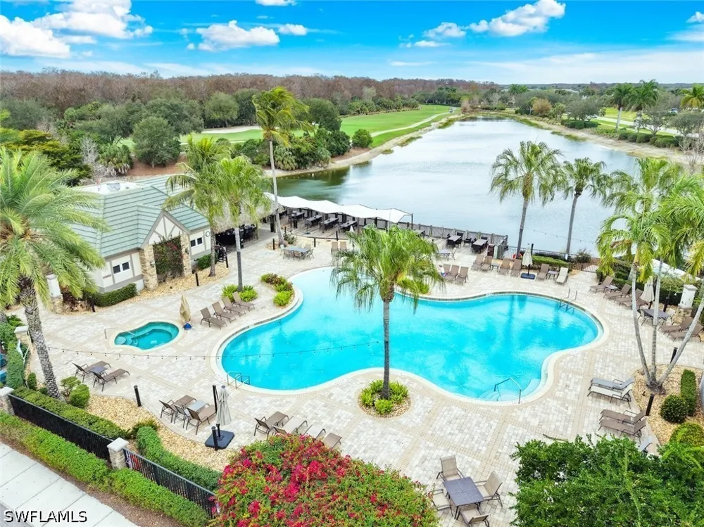 Fenhurst Way Naples, FL 34120