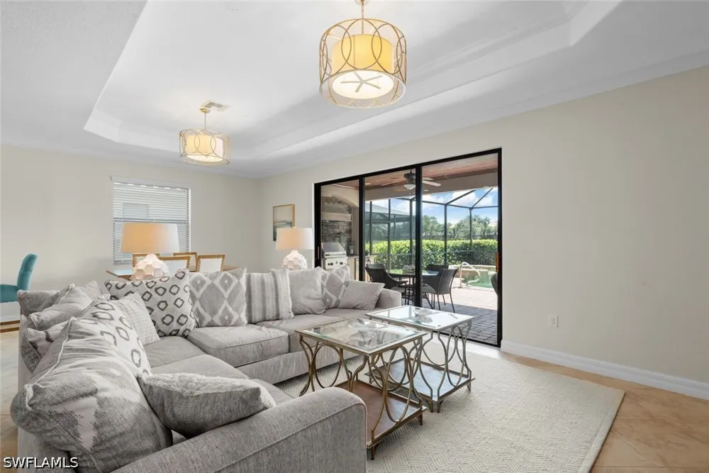 Fenhurst Way Naples, FL 34120