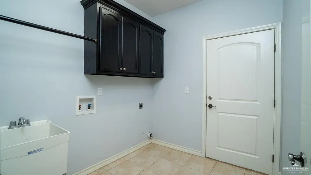 2415 Flag Stone Terrace Weslaco, TX 78596