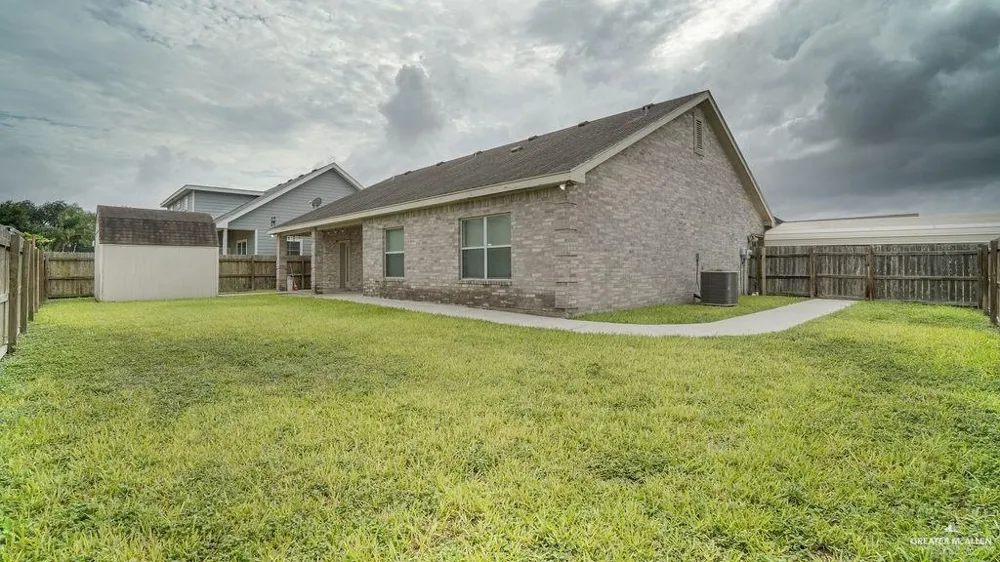 2415 Flag Stone Terrace Weslaco, TX 78596