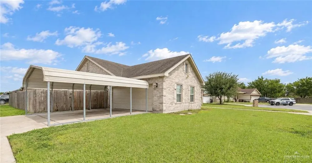 2415 Flag Stone Terrace Weslaco, TX 78596