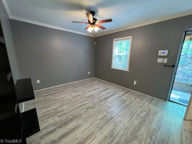 4295 Brownsboro Road #9 Winston-Salem, NC 27106