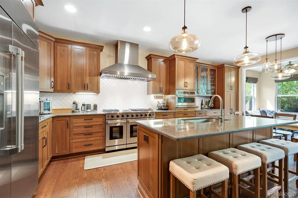 24270 Grand Traverse Avenue Brownstown Charter Township, MI 48134