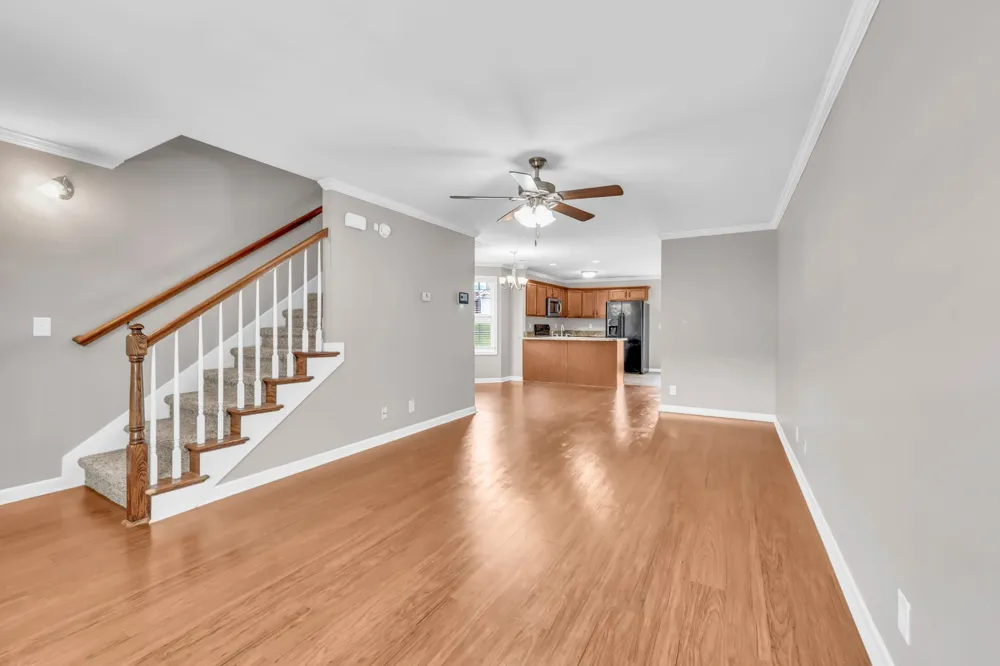326 Sam Houston Cir Clarksville, TN 37040