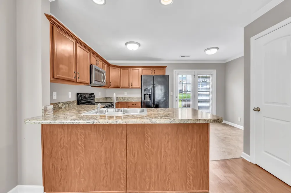 326 Sam Houston Cir Clarksville, TN 37040