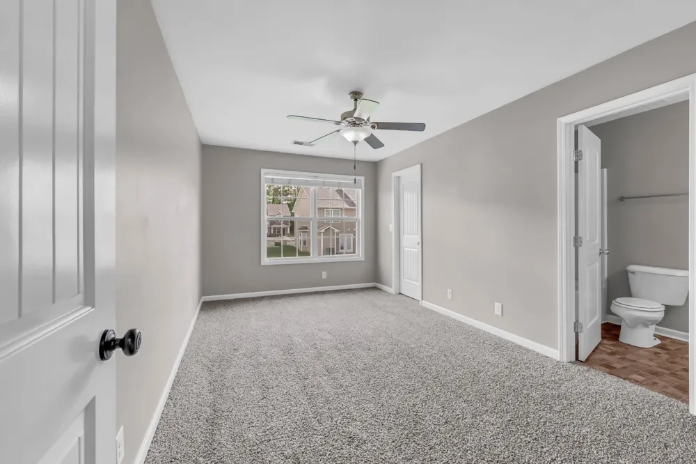 326 Sam Houston Cir Clarksville, TN 37040