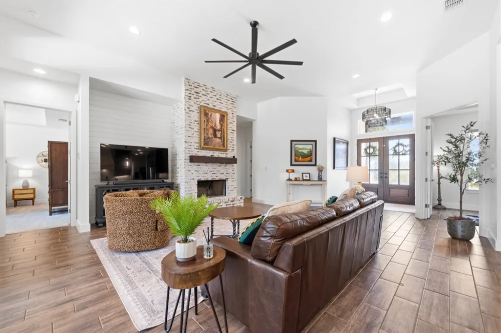 224 Berrywood Lane New Braunfels, TX 78132