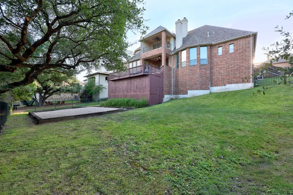 309 Santaluz Lane Austin, TX 78732
